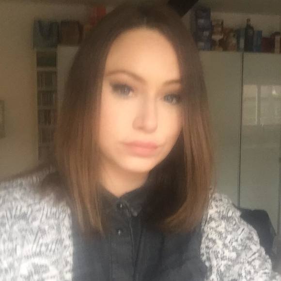 Meet your Posher, Tawni - Picture 1 of 1